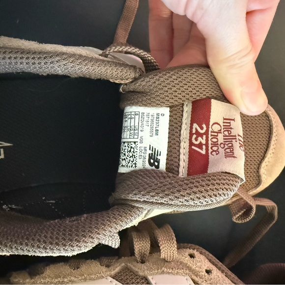 New Balance 237 - size 7.5 BRAND NEW NEVER WORN - Picture 3 of 6